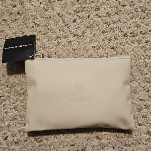 Therabody Beige Accessory Pouch